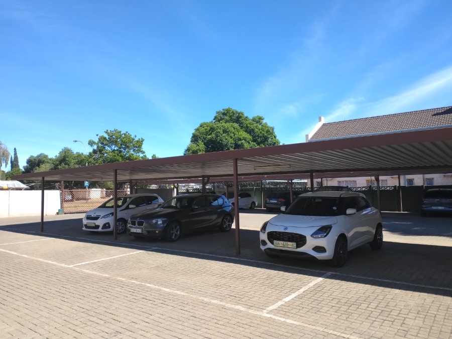 1 Bedroom Property for Sale in Universitas Free State